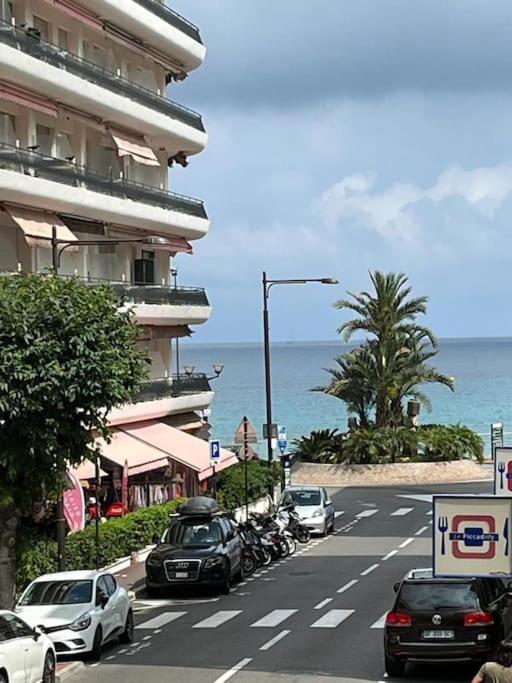 Studio Entre Plages Et Monaco Climatise Parking Roccabruna Esterno foto